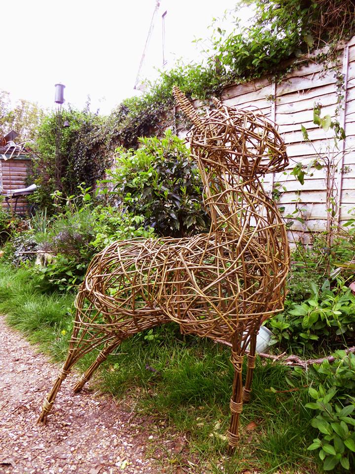 young deer willow sculpture 